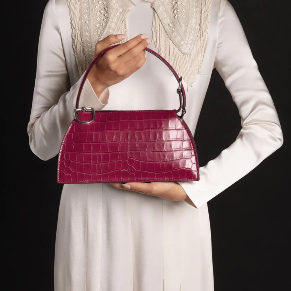 DELAROQ TOP HANDLE SATCHEL BAG!